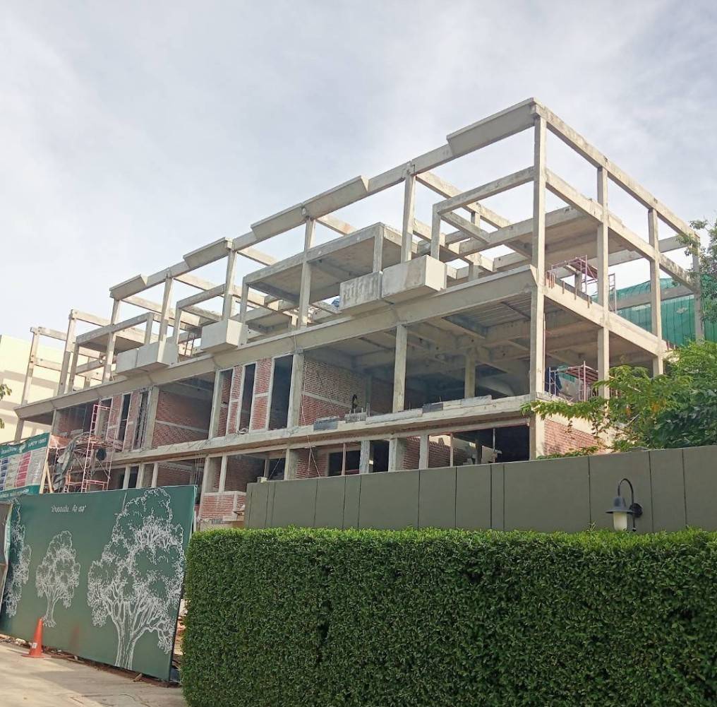 ผนัง Precast 1